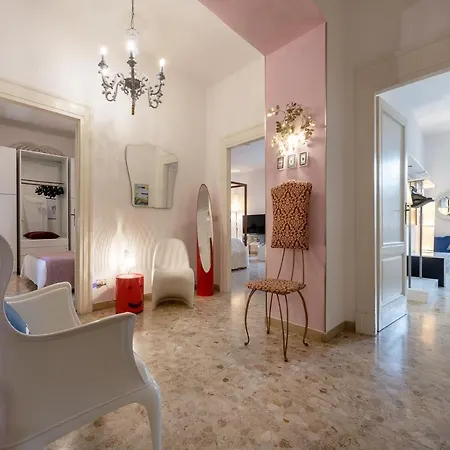 Billie's Flat White - Art & Design In Historic Centre