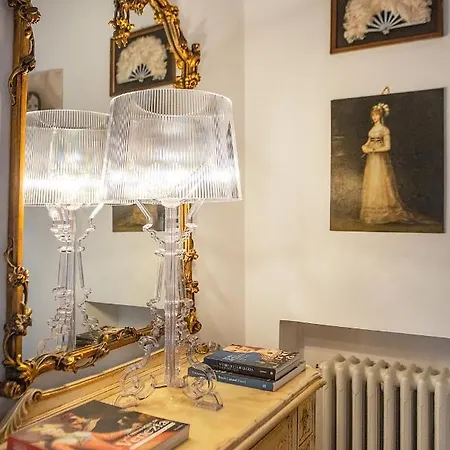 아파트 Billie's Flat White - Art & Design In Historic Centre