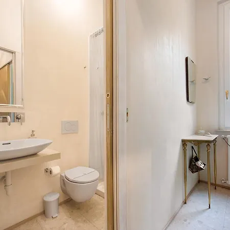 Billie's Flat White - Art & Design In Historic Centre 베로나