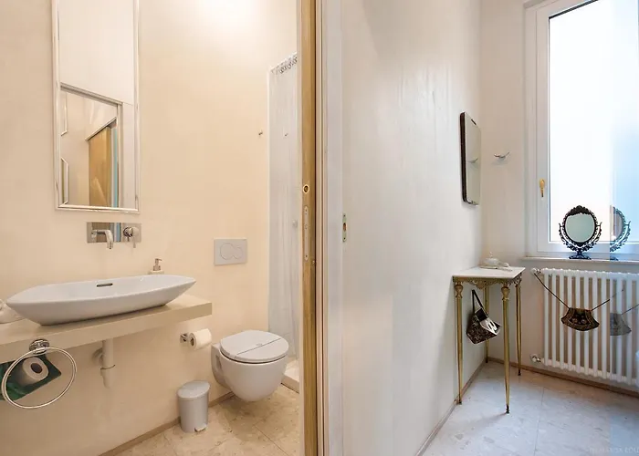 Billie's Flat White - Art & Design In Historic Centre 维罗纳