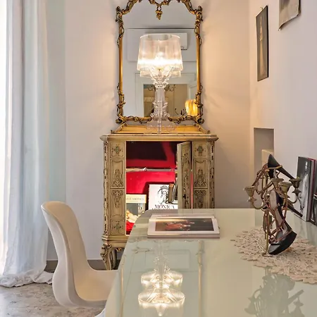 Billie's Flat White - Art & Design In Historic Centre